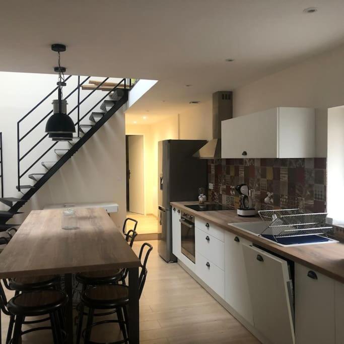 Une Maison Agreable Pour Se Detendre サン・クエンティン エクステリア 写真